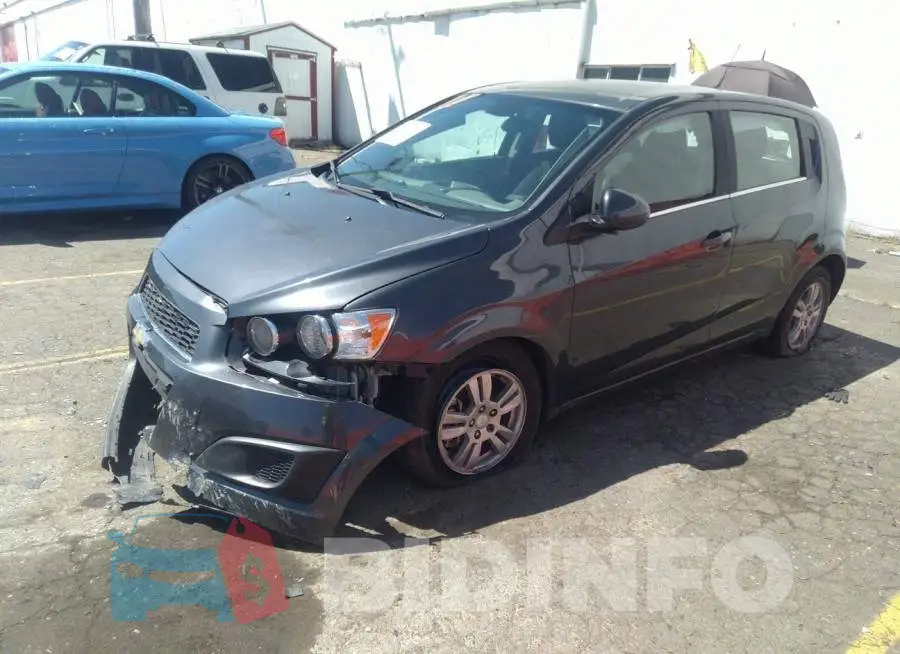 1G1JD6SH4D4180332 Photo# 2