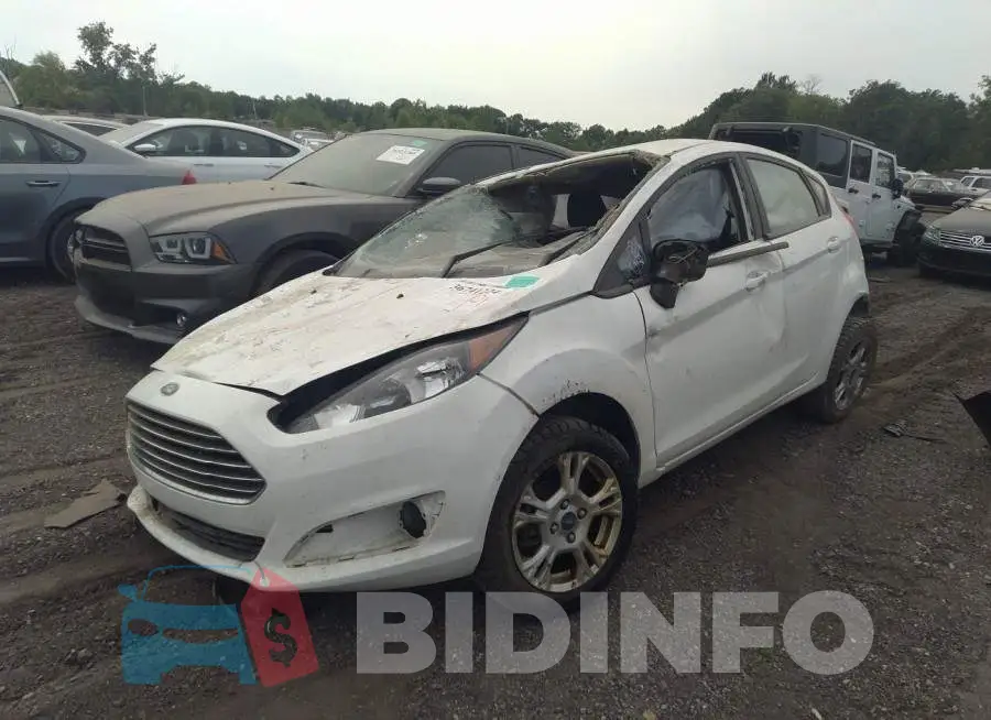 3FADP4EJ2GM174588 Photo# 2