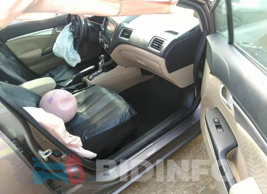 19XFB2F85EE082755 Photo# 5