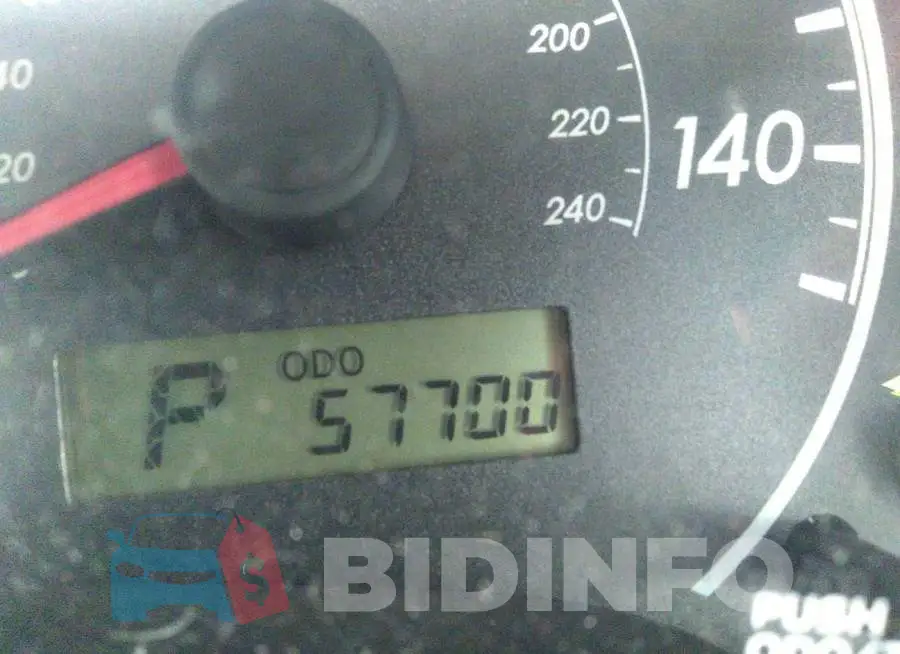 2T1BU4EE3DC080561 Photo# 7