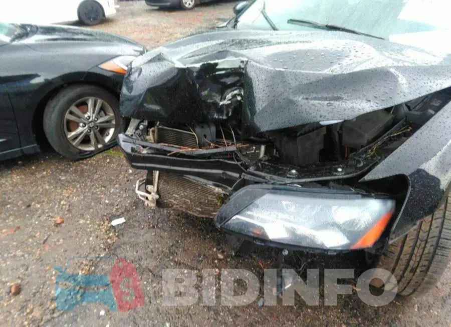 1VWCS7A37EC080764 Photo# 6