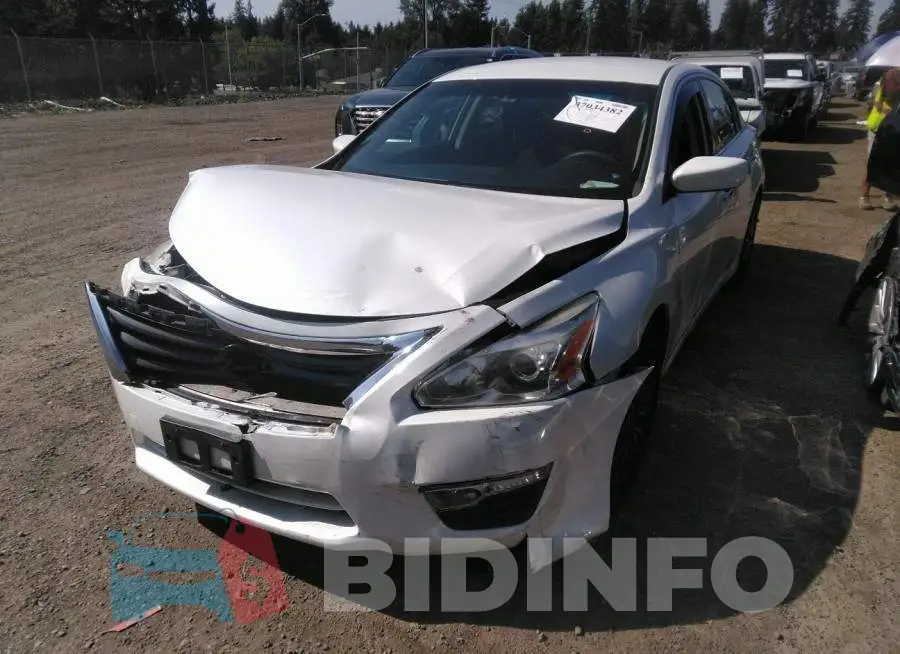 1N4AL3AP5FN346751 Photo# 2