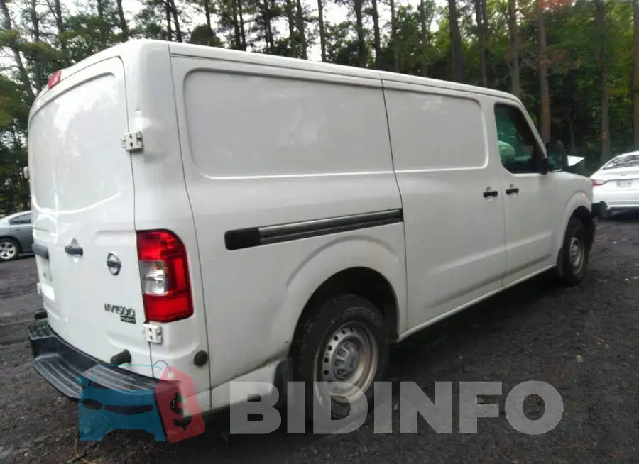 1N6BF0KM6JN813853 Photo# 4