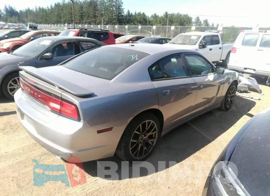 2C3CDXHG4EH350153 Photo# 4