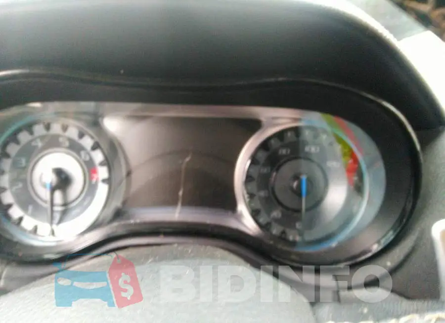 2C3CCAGGXGH162029 Photo# 7