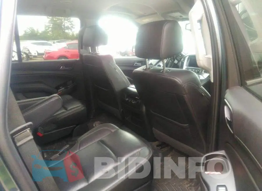 1GNSCCKC9KR174230 Photo# 8