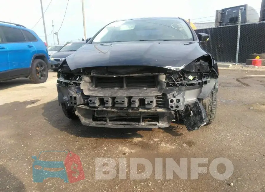 1FADP3F27GL246419 Photo# 6