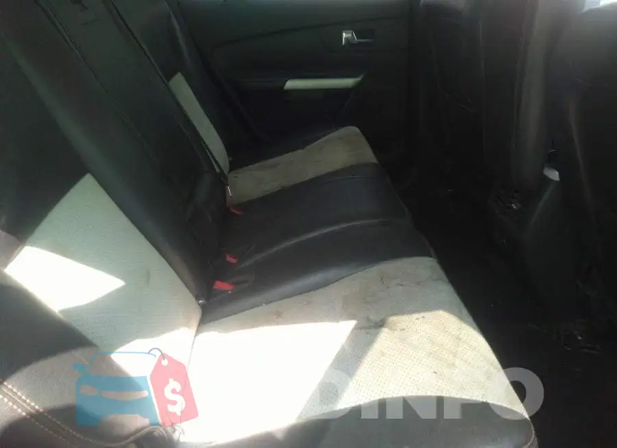 2FMDK3JC2DBA26508 Photo# 8