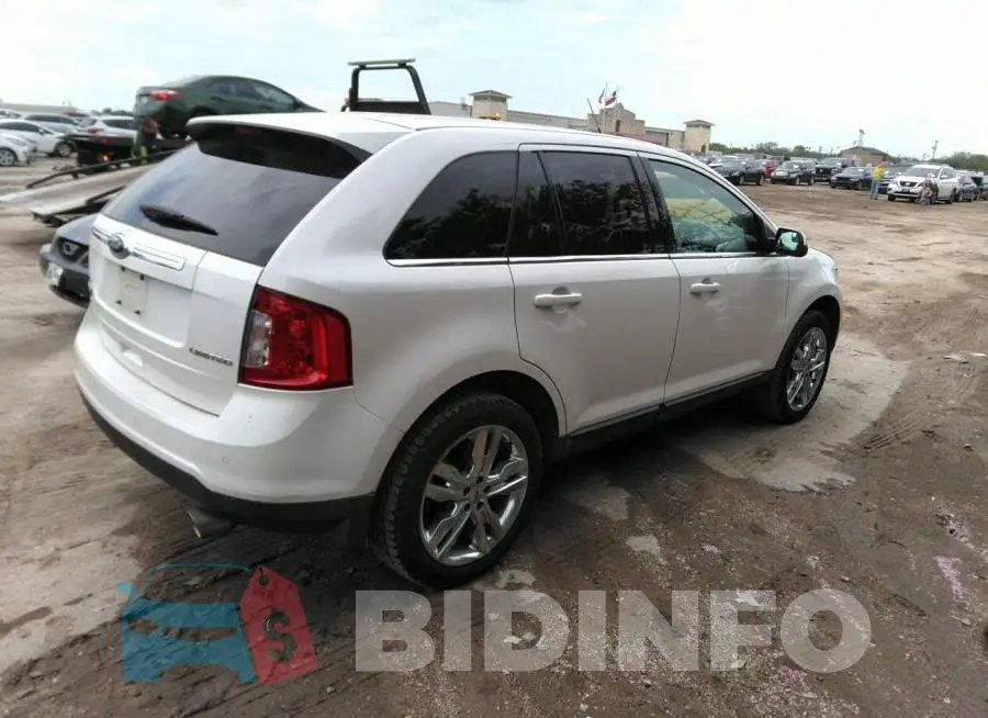 2FMDK3KCXDBA32989 Photo# 4