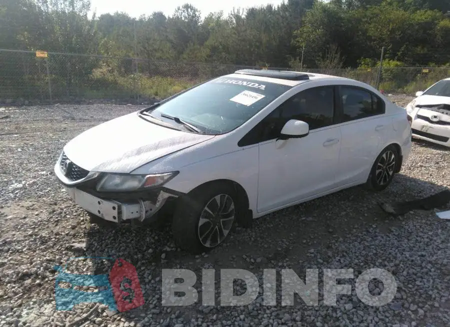 19XFB2F83DE049574 Photo# 2