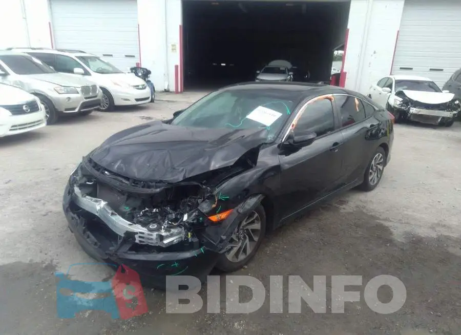 19XFC2F7XHE078919 Photo# 2