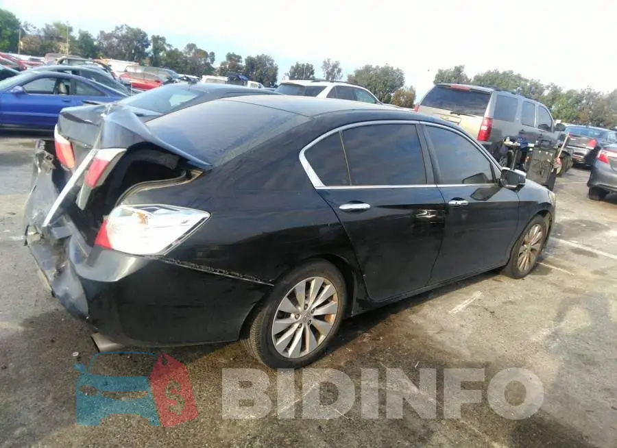 1HGCR2F76FA128038 Photo# 4