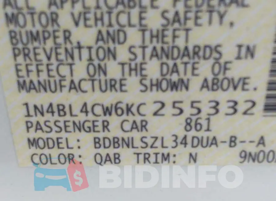 1N4BL4CW6KC255332 Photo# 9