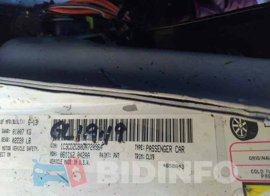1C3CDZCB0DN720964 Photo# 9