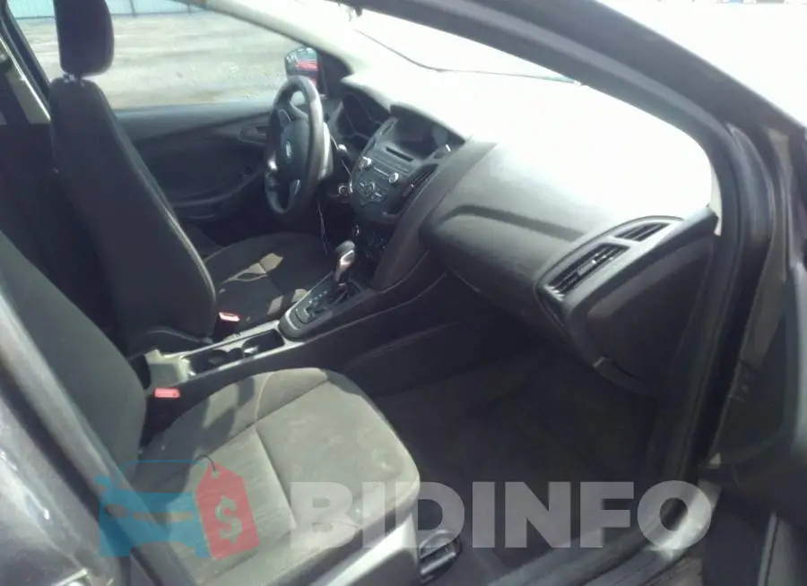 1FADP3E25GL212321 Photo# 5