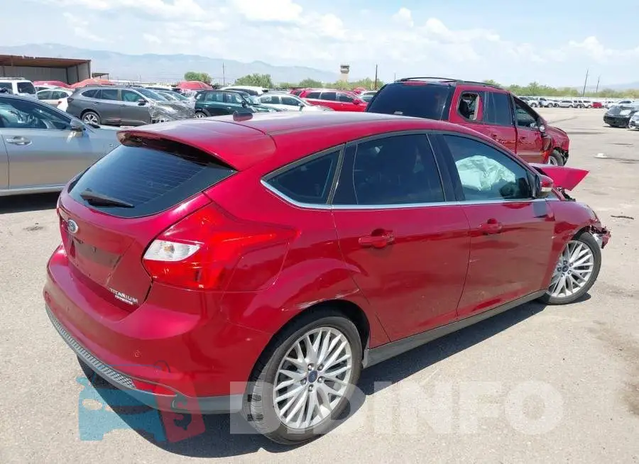 1FADP3N25EL399587 Photo# 4