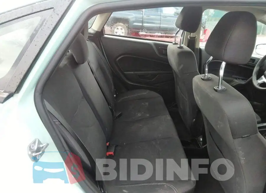 3FADP4BJ8HM150110 Photo# 8