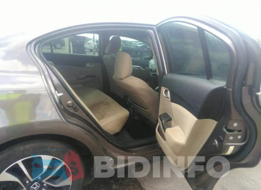 19XFB2F80DE058751 Photo# 8