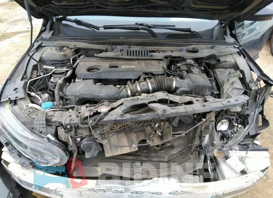 1HGCV2F35JA028871 Photo# 10