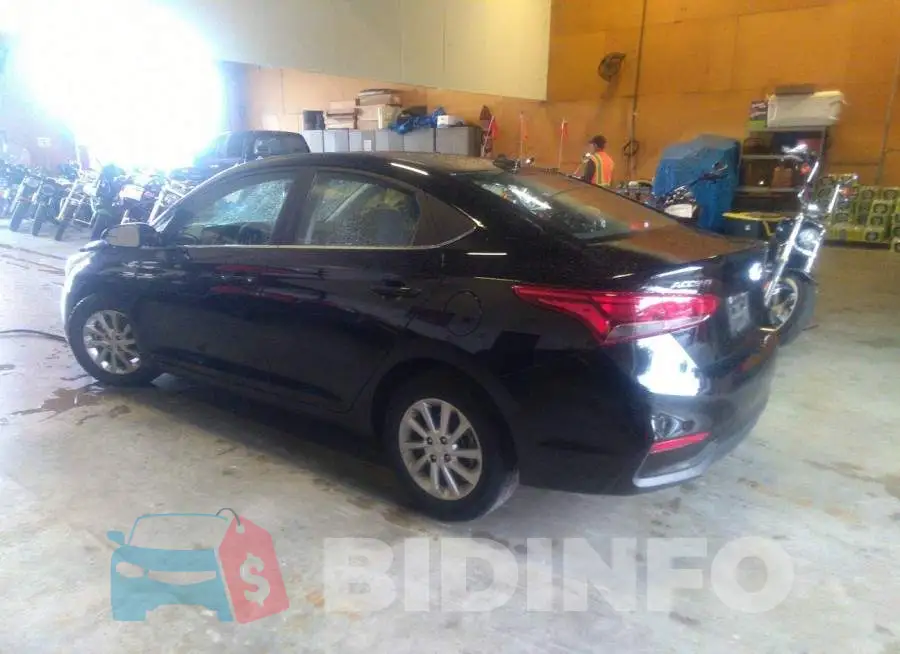 3KPC24A65LE125928 Photo# 3