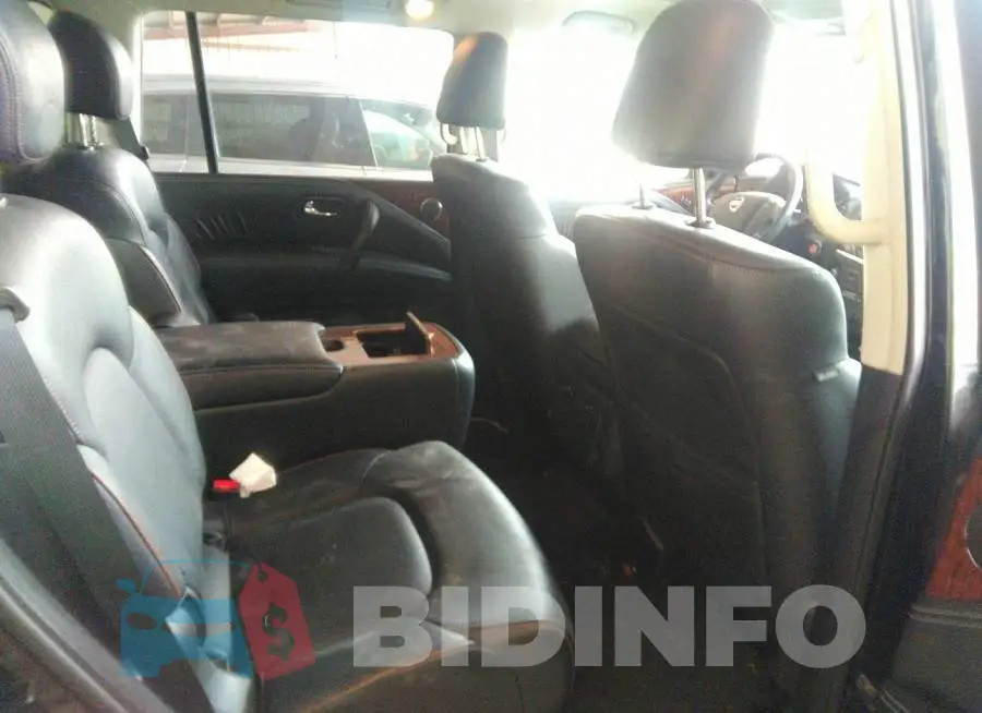 JN8AY2NC2L9620896 Photo# 8