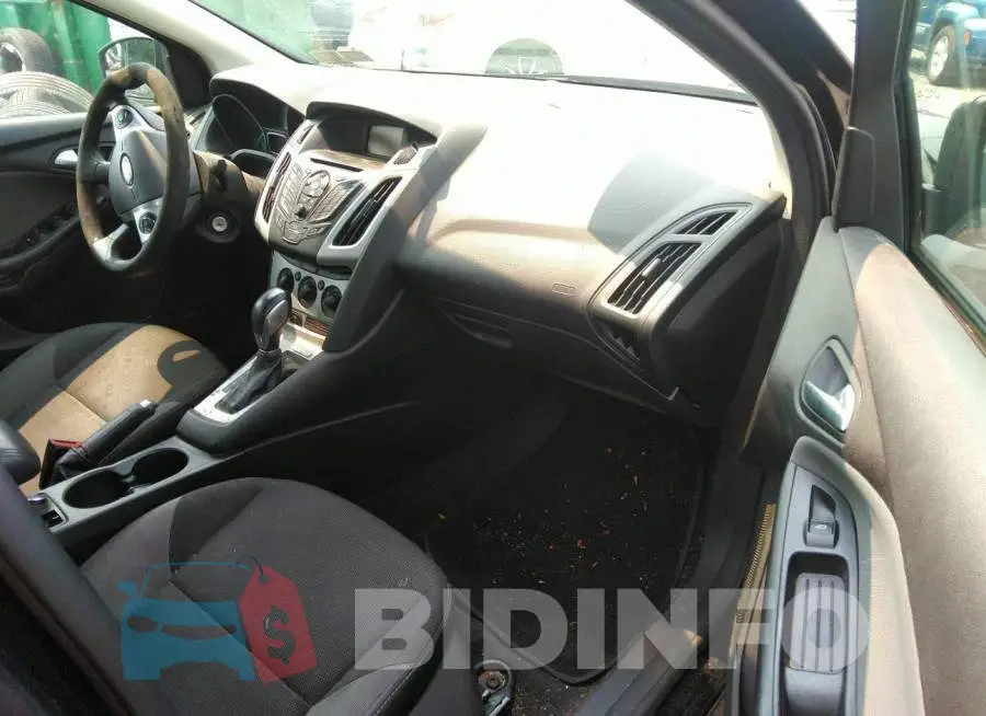 1FADP3F20EL121873 Photo# 5
