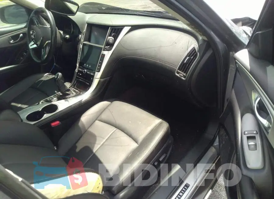 JN1EV7AP1KM543836 Photo# 5