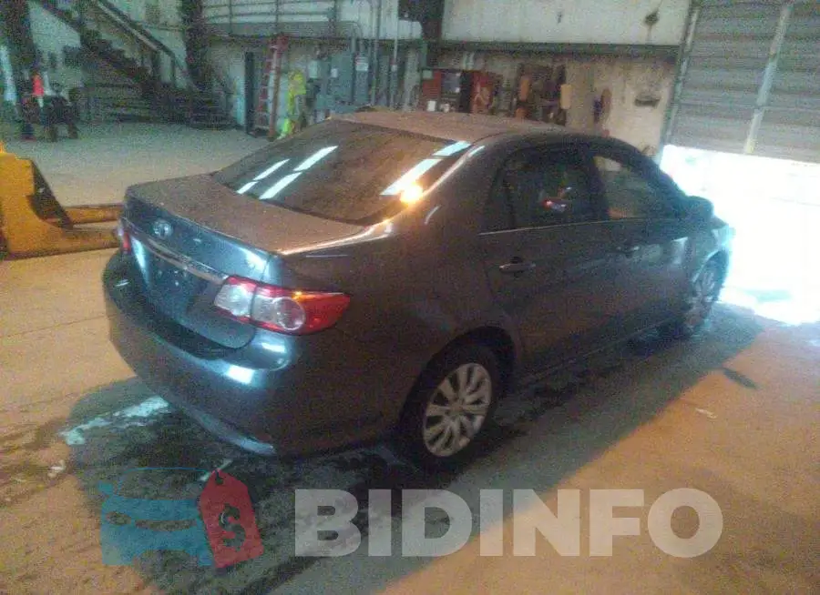 2T1BU4EEXDC981782 Photo# 4