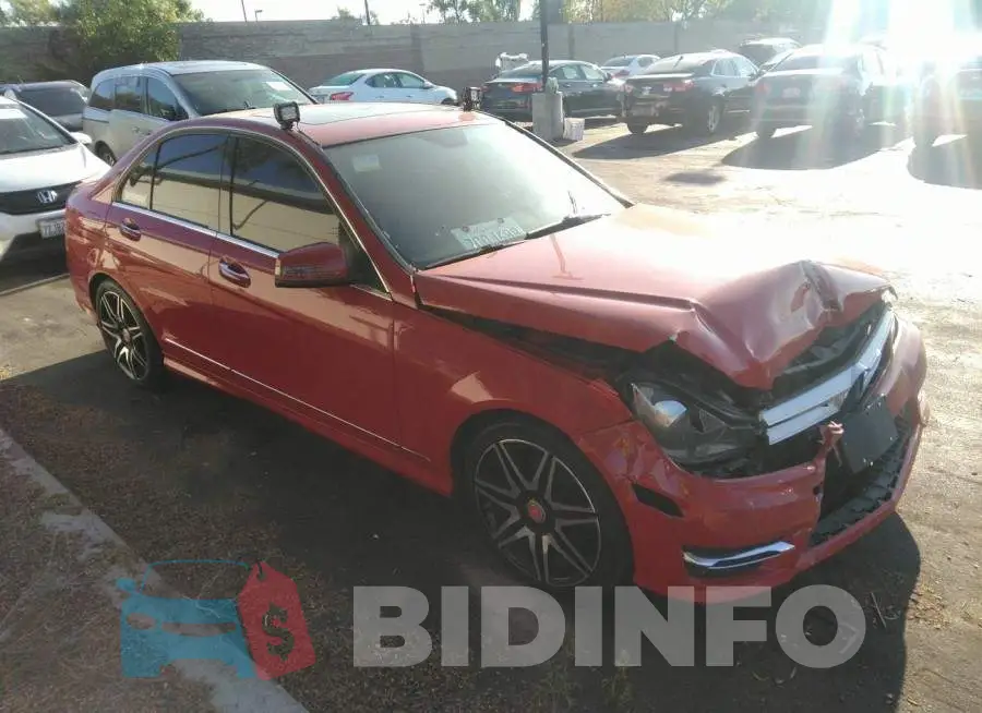 WDDGF4HB9DR298758 Photo# 1