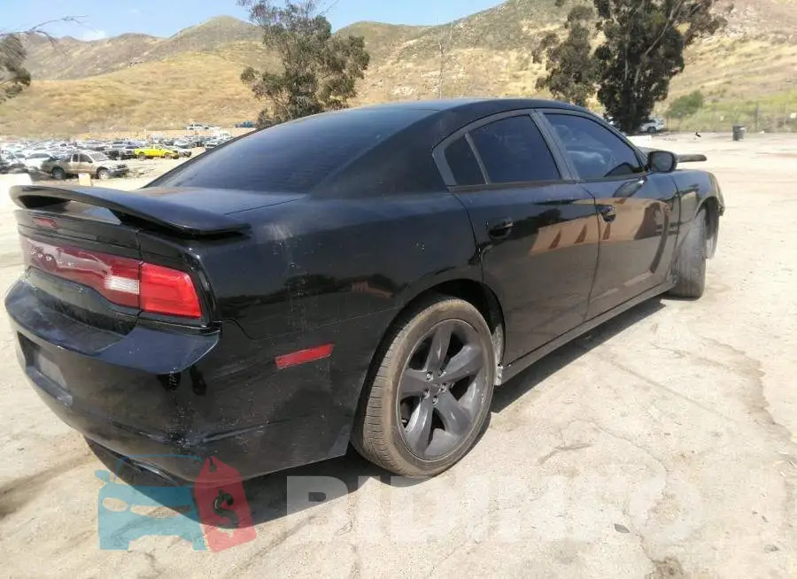 2C3CDXBG2EH279463 Photo# 4