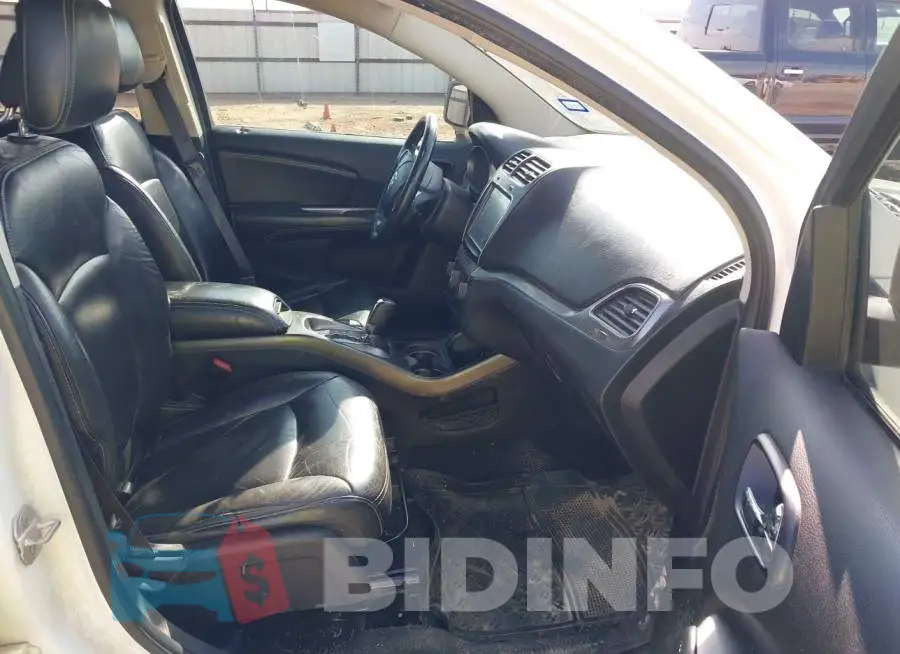 3C4PDCGB7GT107586 Photo# 5