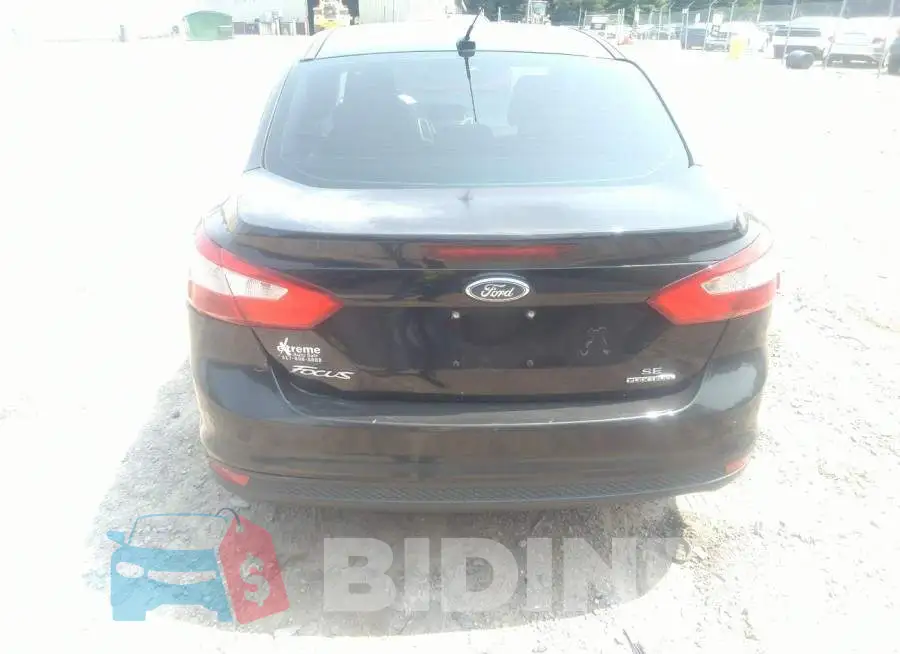 1FADP3F2XEL186973 Photo# 6