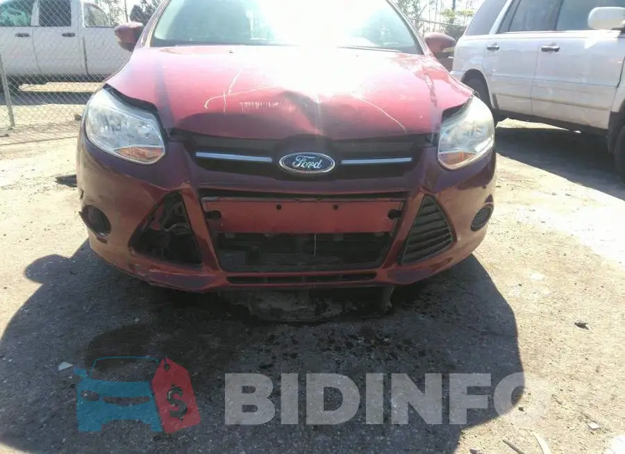 1FADP3K27EL329643 Photo# 6
