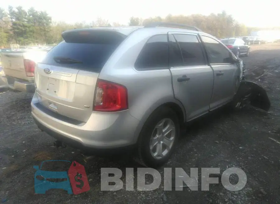 2FMDK4GC5DBB27877 Photo# 4