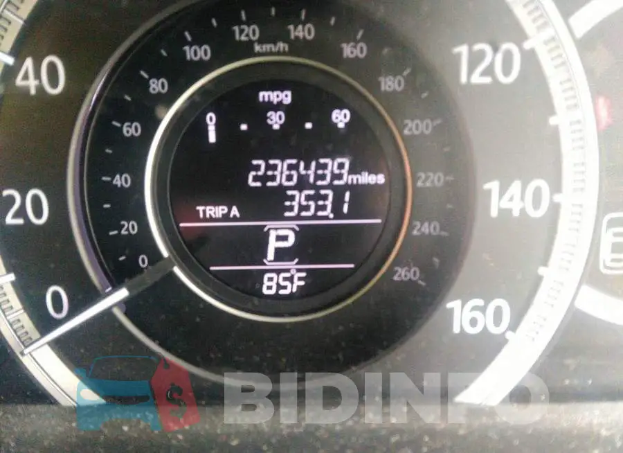1HGCR2F33DA120571 Photo# 7