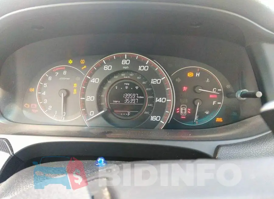 1HGCR2F53DA011237 Photo# 7
