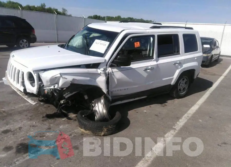 1C4NJRBB4FD279685 Photo# 2