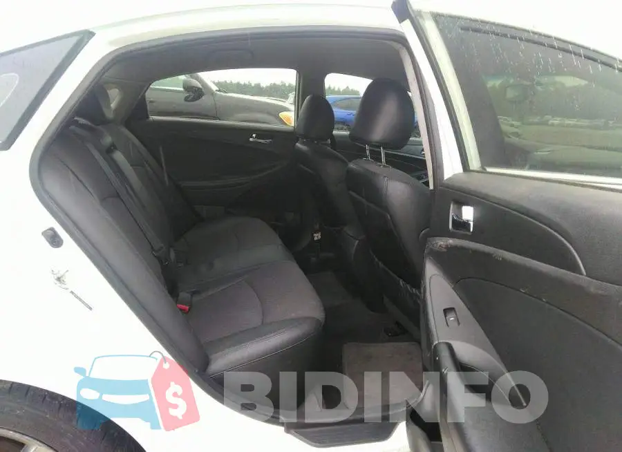 5NPEC4AC2DH803866 Photo# 8