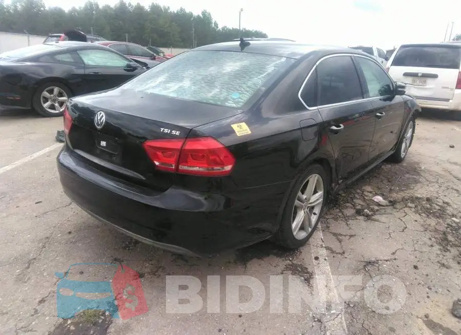 1VWBS7A38EC116697 Photo# 4