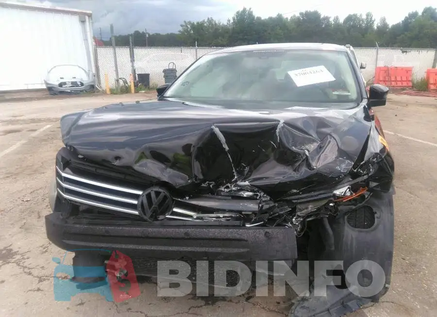 1VWBS7A38EC116697 Photo# 6