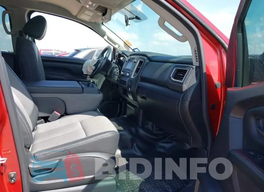 1N6AA1EK4KN502918 Photo# 5