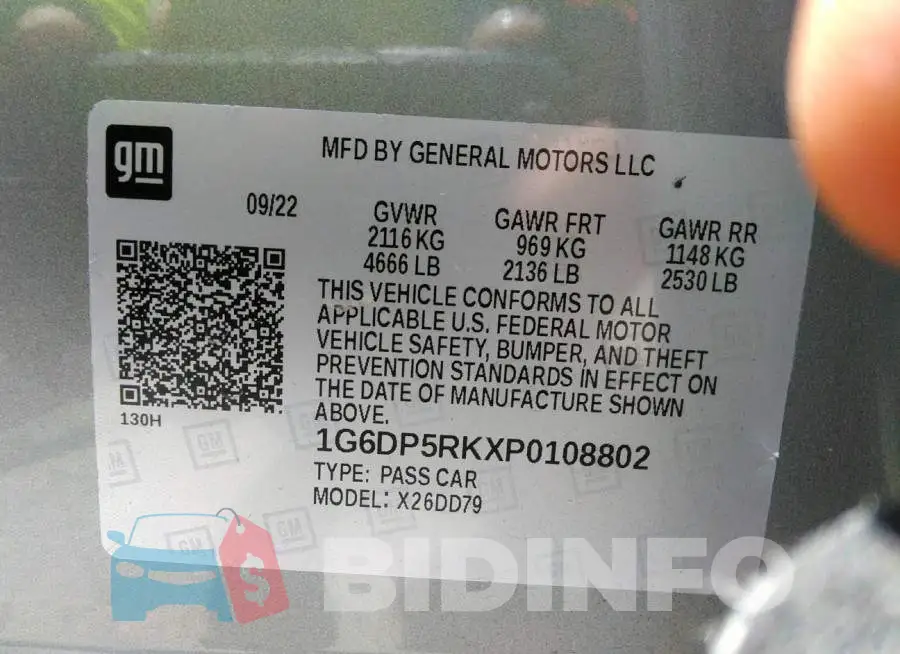 1G6DP5RKXP0108802 Photo# 9