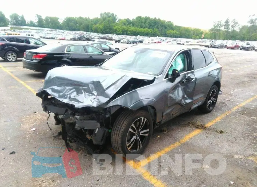 YV4A22RK8M1765856 Photo# 6