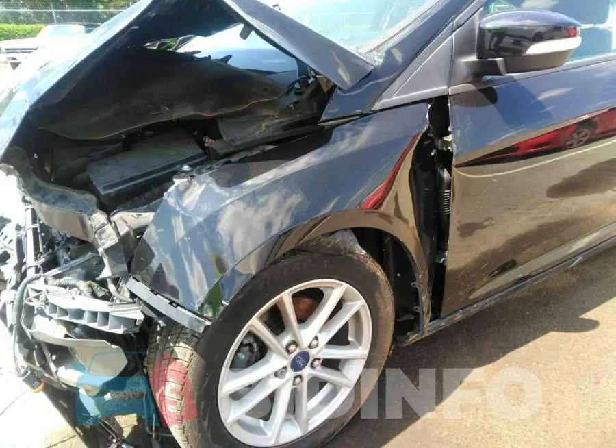 1FADP3K22GL283285 Photo# 6