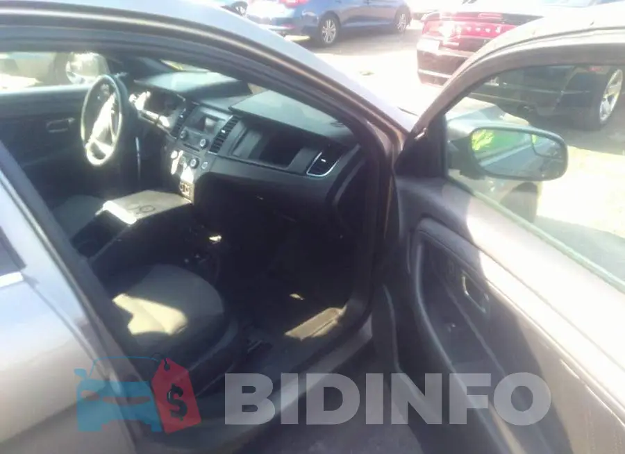 1FAHP2M84DG150870 Photo# 5