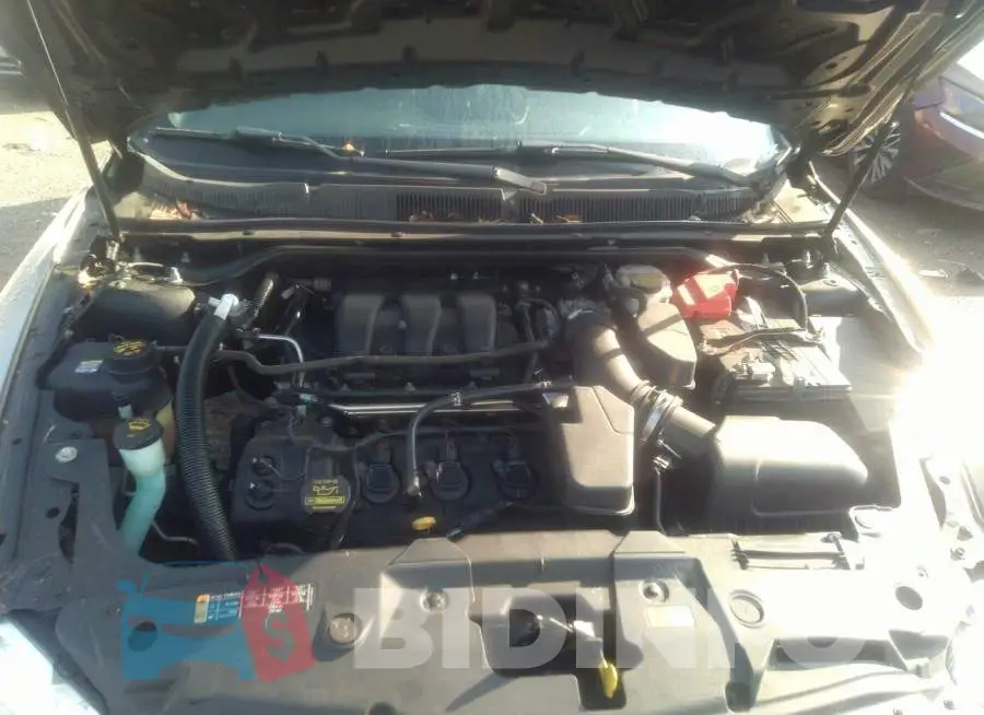 1FAHP2M88DG150869 Photo# 10