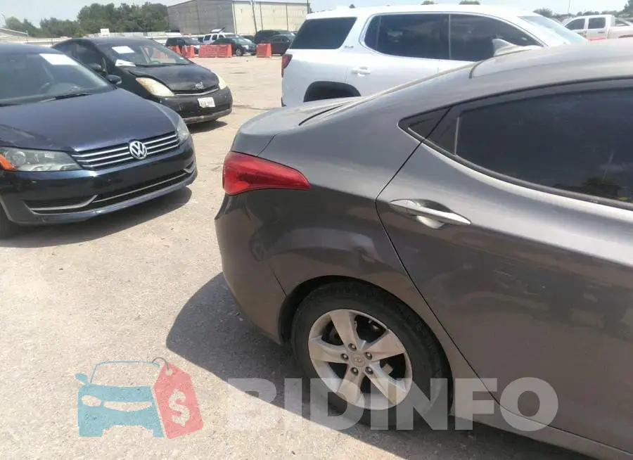 5NPDH4AE6DH449266 Photo# 6