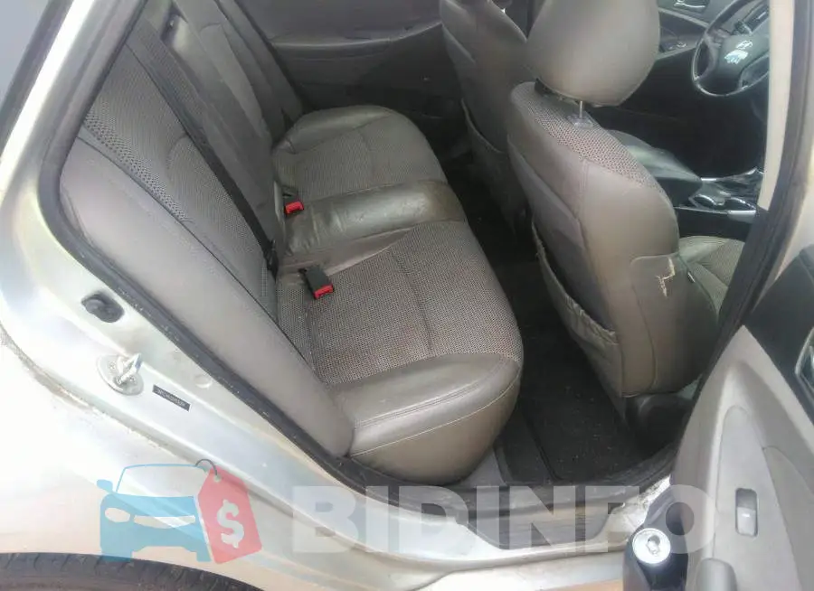 5NPEC4AC5DH531264 Photo# 8