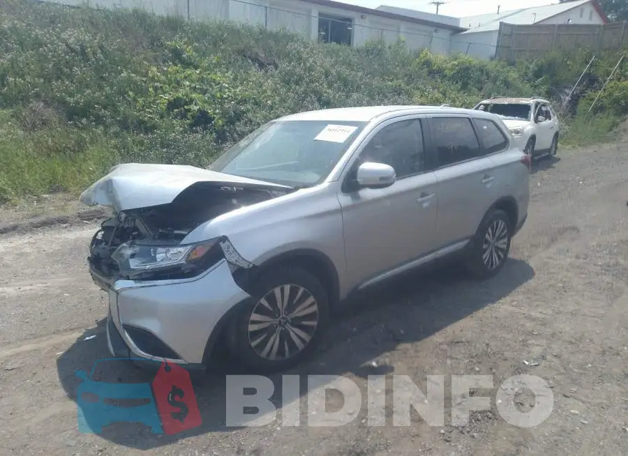JA4AD3A33KZ049947 Photo# 2