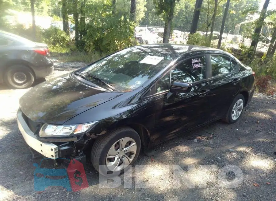 2HGFB2F57FH552426 Photo# 2